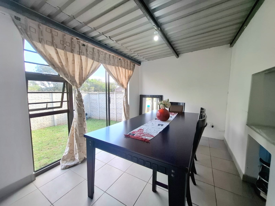 2 Bedroom Property for Sale in Gonubie Eastern Cape